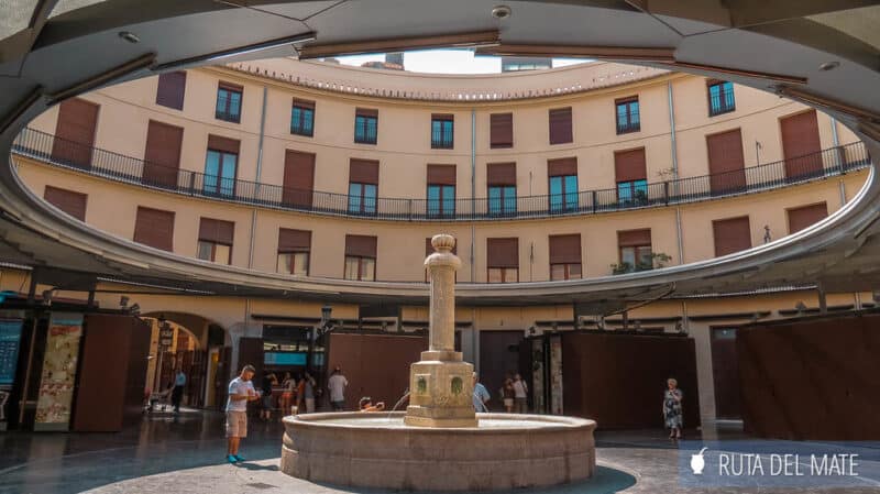 Round Square
