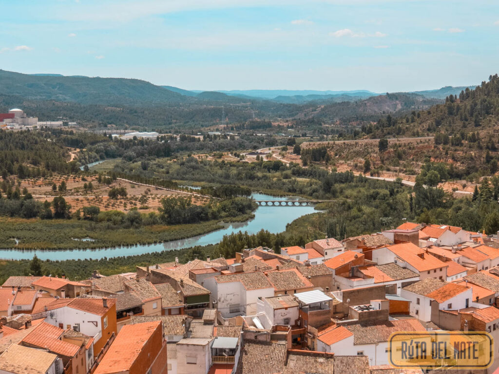View from the castle, a best things to do in Cofrentes with kids