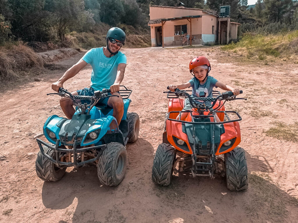 Adventure on quads in Cofrentes