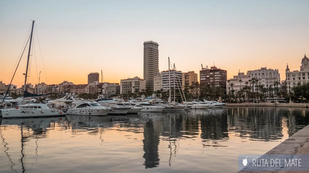 Alicante Port