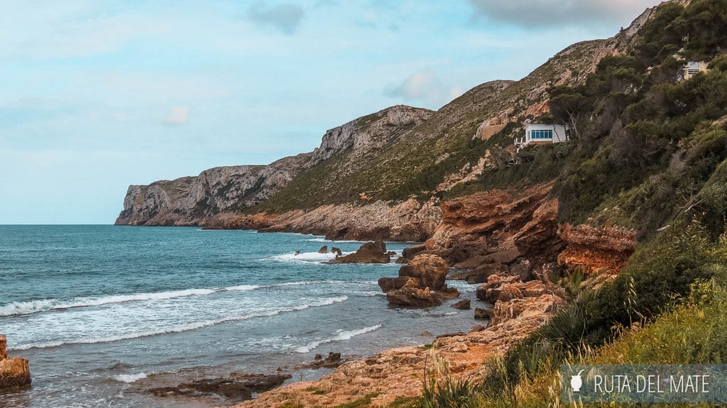 Les Rotes Cove